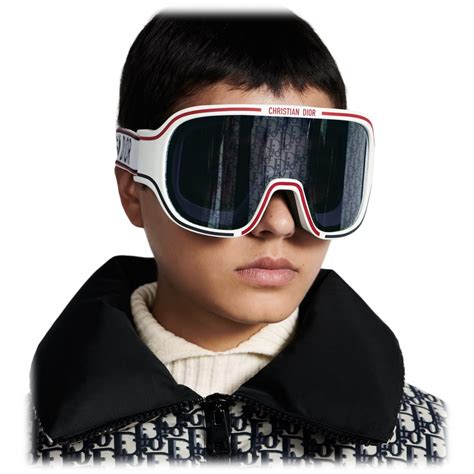 dior ski goggles.